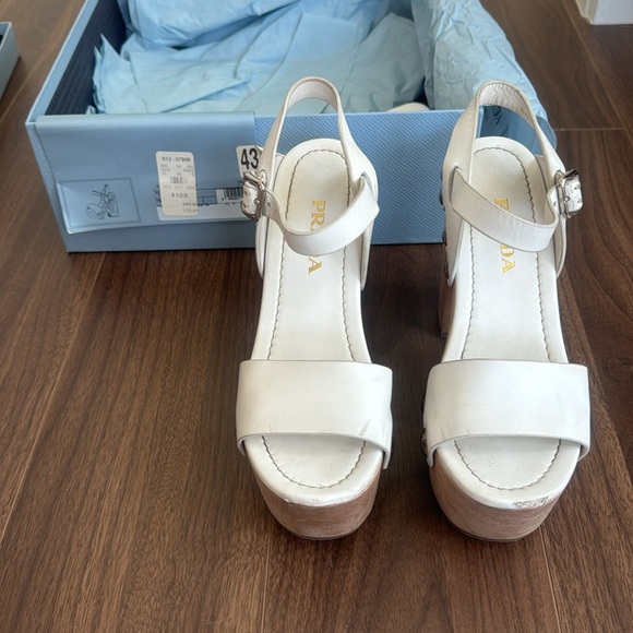 White and Wood Prada Platform Heels - Picture 2 of 6